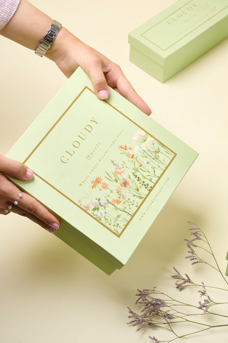 Box of 9 Cloudy Minis