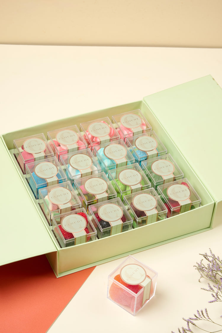 Box of 16 Cloudy Minis