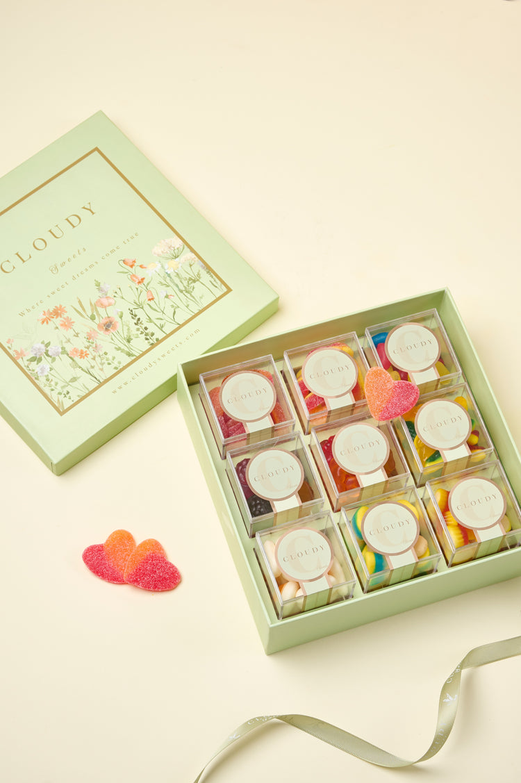 Box of 9 Cloudy Minis